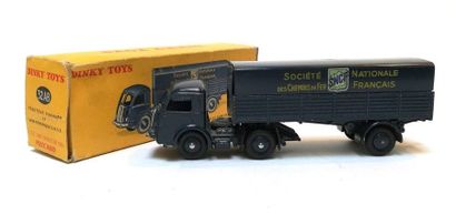 DINKY TOYS FRANCE

Tracteur Panhard SNCF...