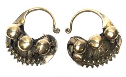 Pair of earrings. Silver plated metal. Indonesia,...