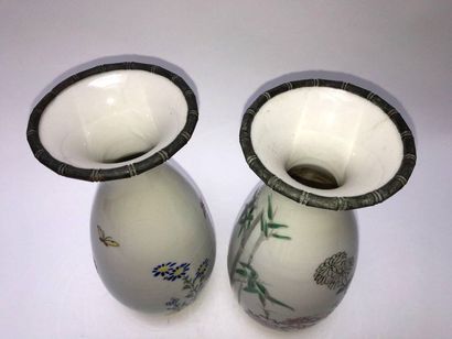 Pair of piriform porcelain vases decorated...