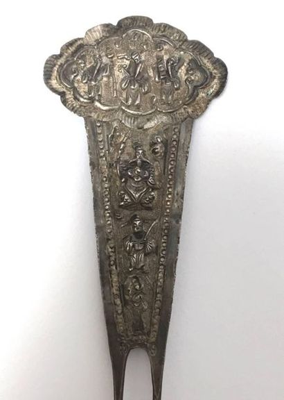 Silver hairpin. China, Song, 960 - 1279 A.D.

H:...