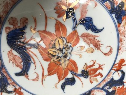 Porcelain bowl with 