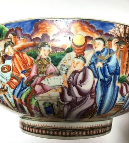 Porcelain punch bowl with 