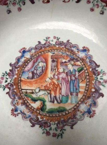 Porcelain punch bowl with 