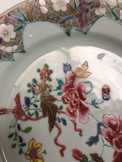 Porcelain plate with 