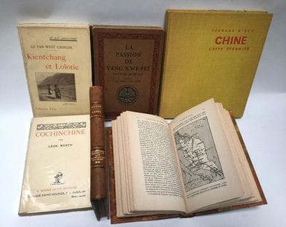 [Far East] 6 works in 7 volumes:

- Léon...