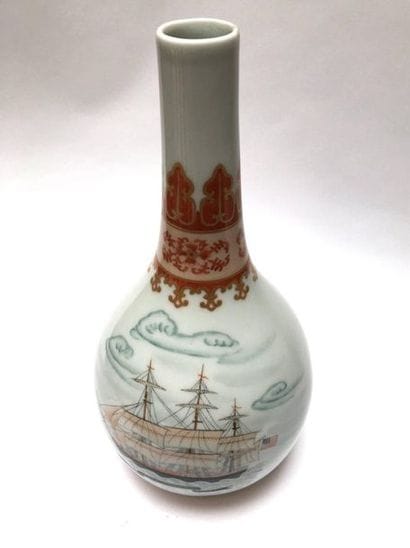 Piriform porcelain vase with 