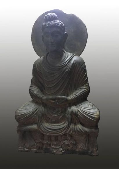 Buddha haloed with his hairstyle in fine...