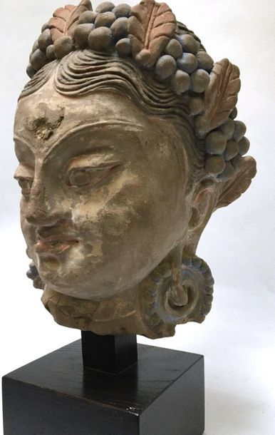 Princess head made of polychrome raw clay....