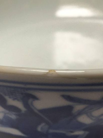 Two blue, white porcelain bowls with characters...