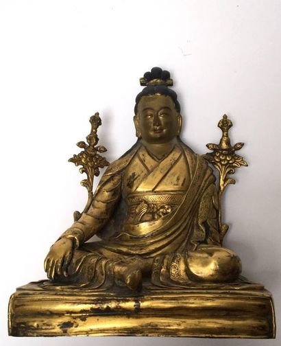 Lama sitting in bronze, Tibet-Nepal 19th...