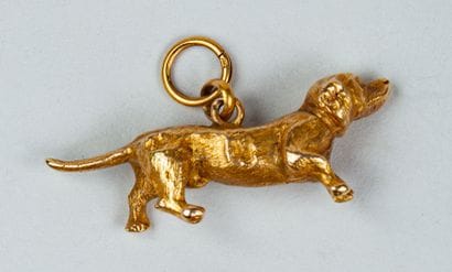 BRELOQUE ancienne en or jaune 18k (750/°°)...