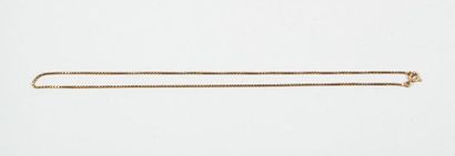 CHAINE en or jaune 18k (750/°°) ras de cou,...