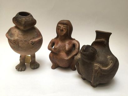 Set composed of various decorative objects...