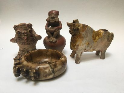Set composed of various decorative objects...