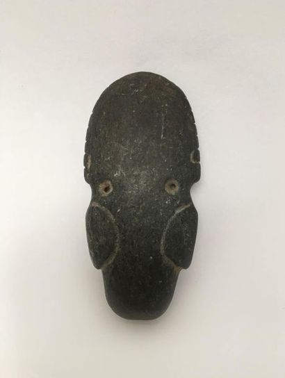 Lot composed of five pottery fragments and...