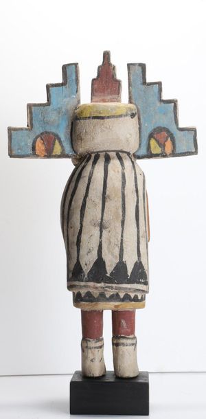 Decorative doll in polychrome wood.

Kachina,...