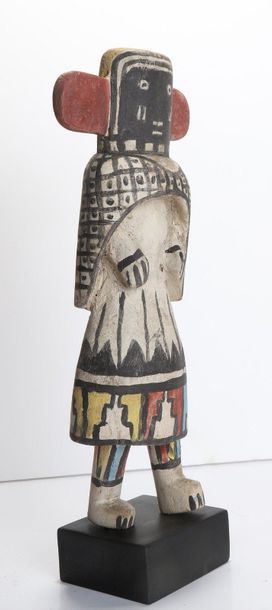 Decorative doll in polychrome wood.

Kachina,...