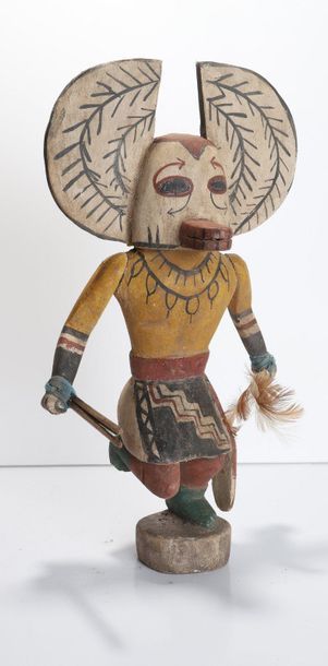 Decorative doll in polychrome wood.

Kachina,...