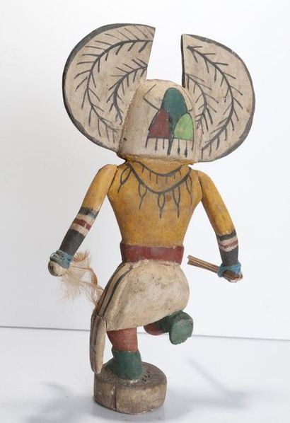 Decorative doll in polychrome wood.

Kachina,...