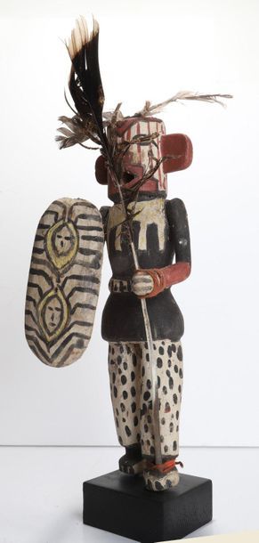 Decorative doll in polychrome wood.

Kachina,...