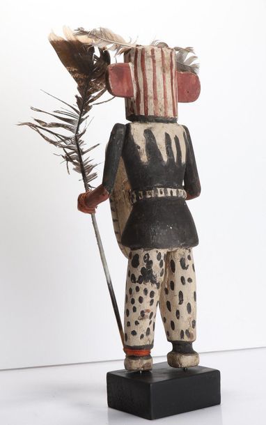 Decorative doll in polychrome wood.

Kachina,...