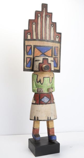 Decorative doll in polychrome wood.

Kachina,...