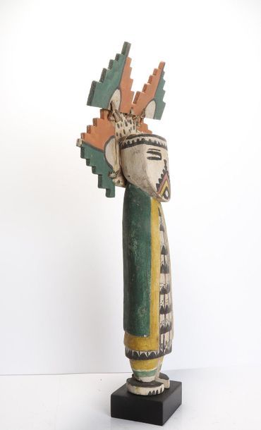 Decorative doll in polychrome wood.

Kachina,...