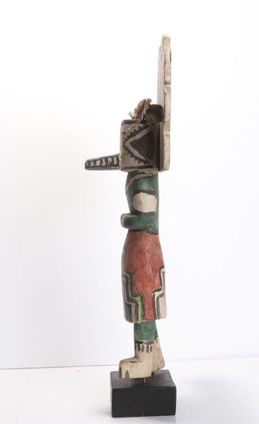 Decorative doll in polychrome wood.

Kachina,...