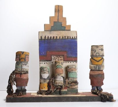 Decorative doll in polychrome wood.

Kachina,...