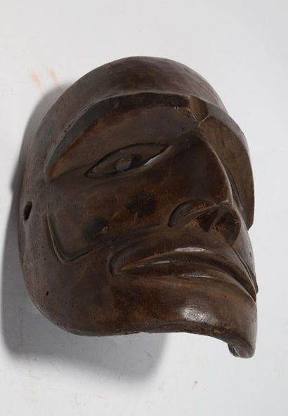 Anthropomorphic decorative mask with a face...