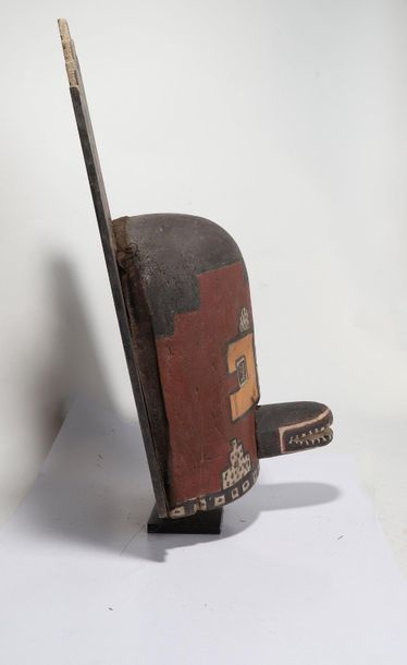 Anthropomorphic decorative mask with two...