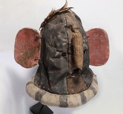 Decorative anthropomorphic mask in the 