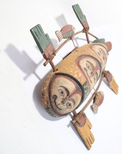 Anthropozoomorphic decorative mask with three...