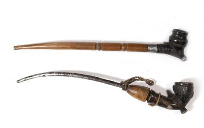 Set of two pipes, the wooden bowl, one of...