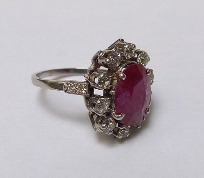 BAGUE marguerite en or gris 18k (750/°°)...