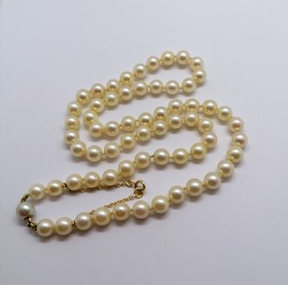 COLLIER de perles de cultures d'eau de mer...