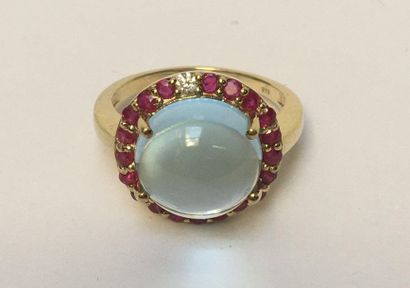 BAGUE en argent doré (vermeil) 925/°° centrée...