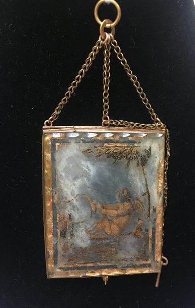 PENDENTIF rectangulaire ouvrant composé d'un...