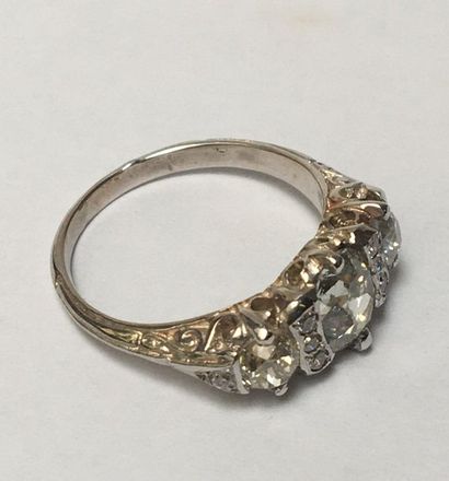 BAGUE JARRETIERE en or gris 18k (750/°°)...