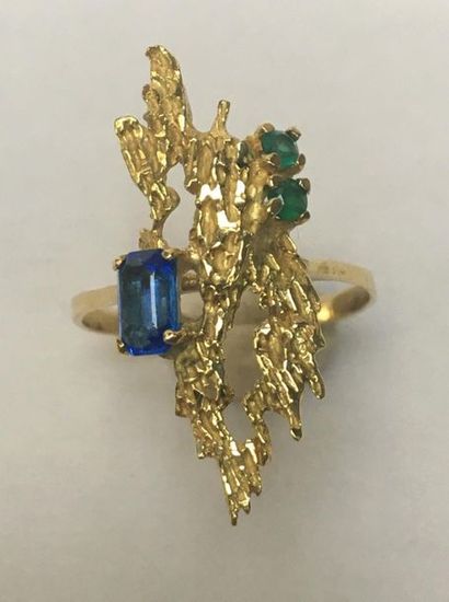 BAGUE en or jaune 18k (750/°°) moderniste...