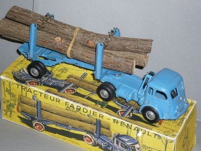 CIJ Semi-remorque RENAULT FARDIER bleu 

En...
