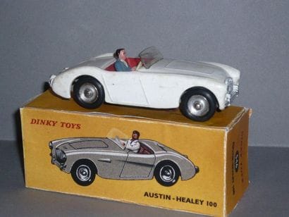 DINKY TOYS n° 546 Austin-Healey

En l'état,...