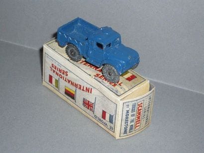 Jeep 4x4 (made in Italy) bleu