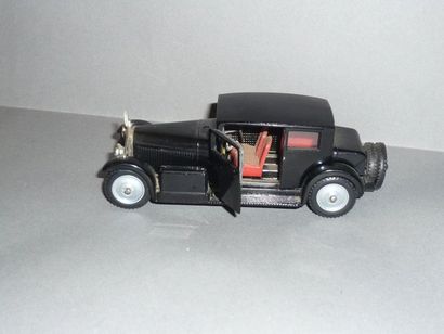 SOLIDO. Voisin carene 1934 (avec amortis...