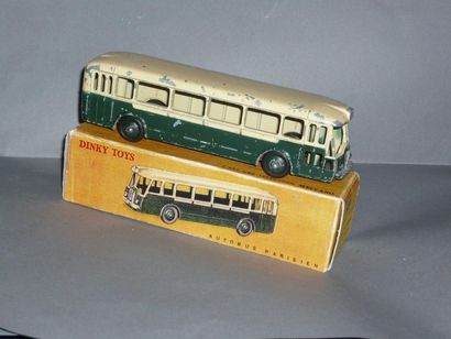 DINKY TOYS n°29D Autobus parisien 

En l'état....