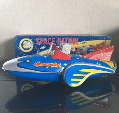 Space Patrol, bon état, avec sa boîte (légères...