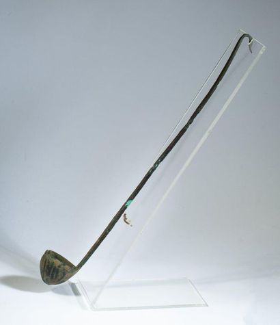 Bronze Simpulum with green patina decorated...