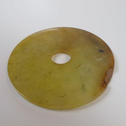 Rare agate Bi disk, symbol of the sky. Ancient...