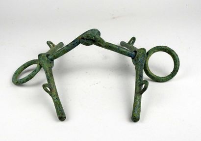 Large articulated jaw

Bronze 28 cm

Luristan,...