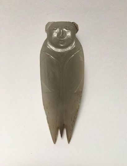 Cherub-headed cicada in grey jade. The details...